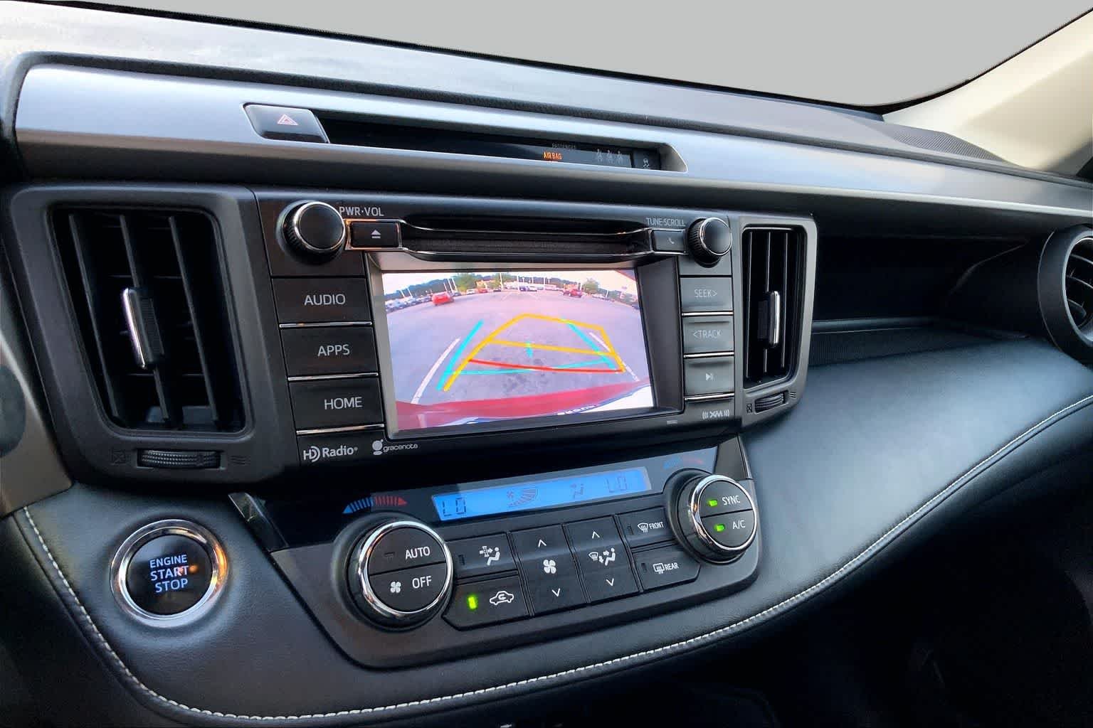 Used 2018 Ruby Flare Pearl Toyota XLE image 28