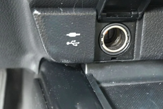 Used 2019 Silver Toyota LE image 27