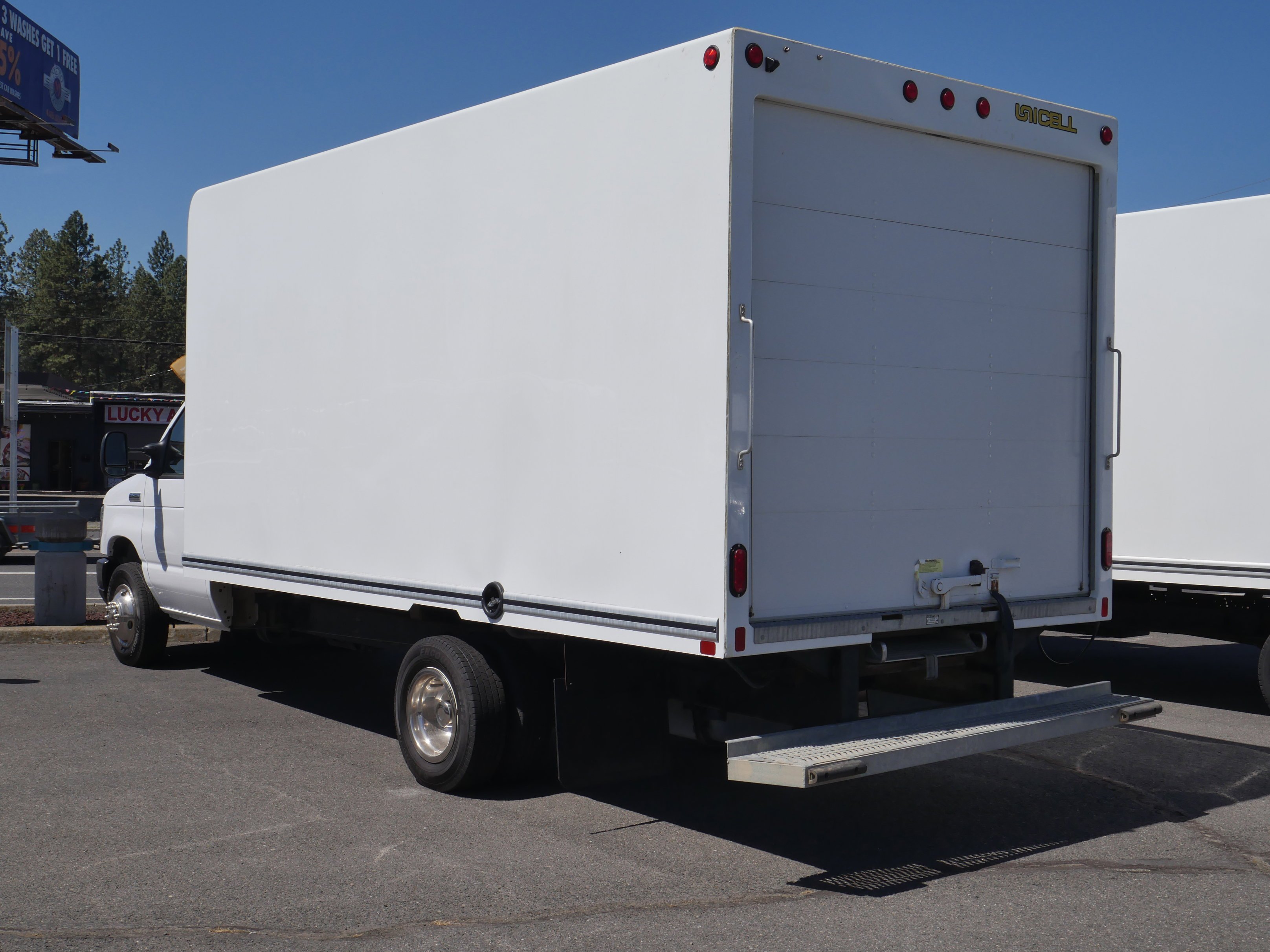 2024 Ford E-Series Cutaway Base - Photo 11