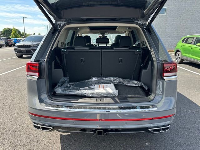 New 2026 Pure Gray Volkswagen SEL Premium R-Line image 18