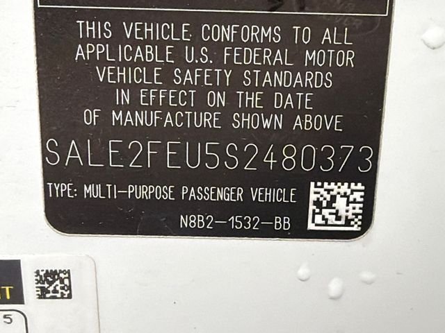 Used 2025  Land Rover X-Dynamic SE image 34