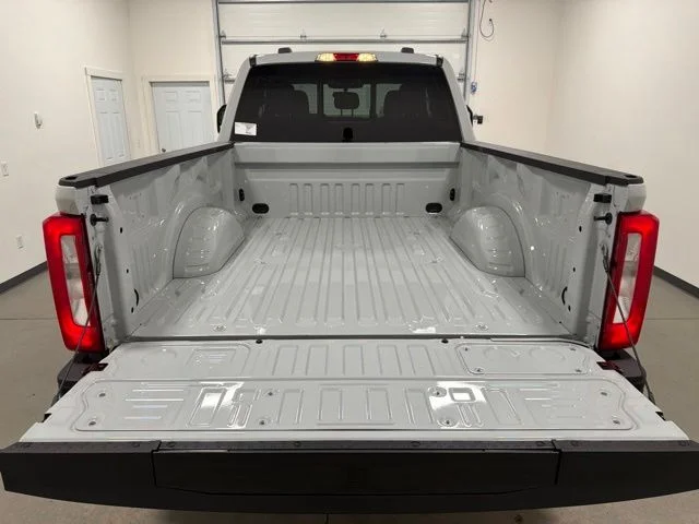 New 2026 Avalanche Ford F-250® XL image 32