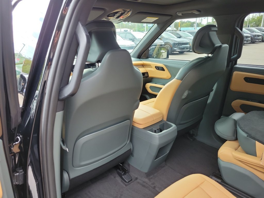 New 2027 Ebony Black Kia X-LINE SX image 18