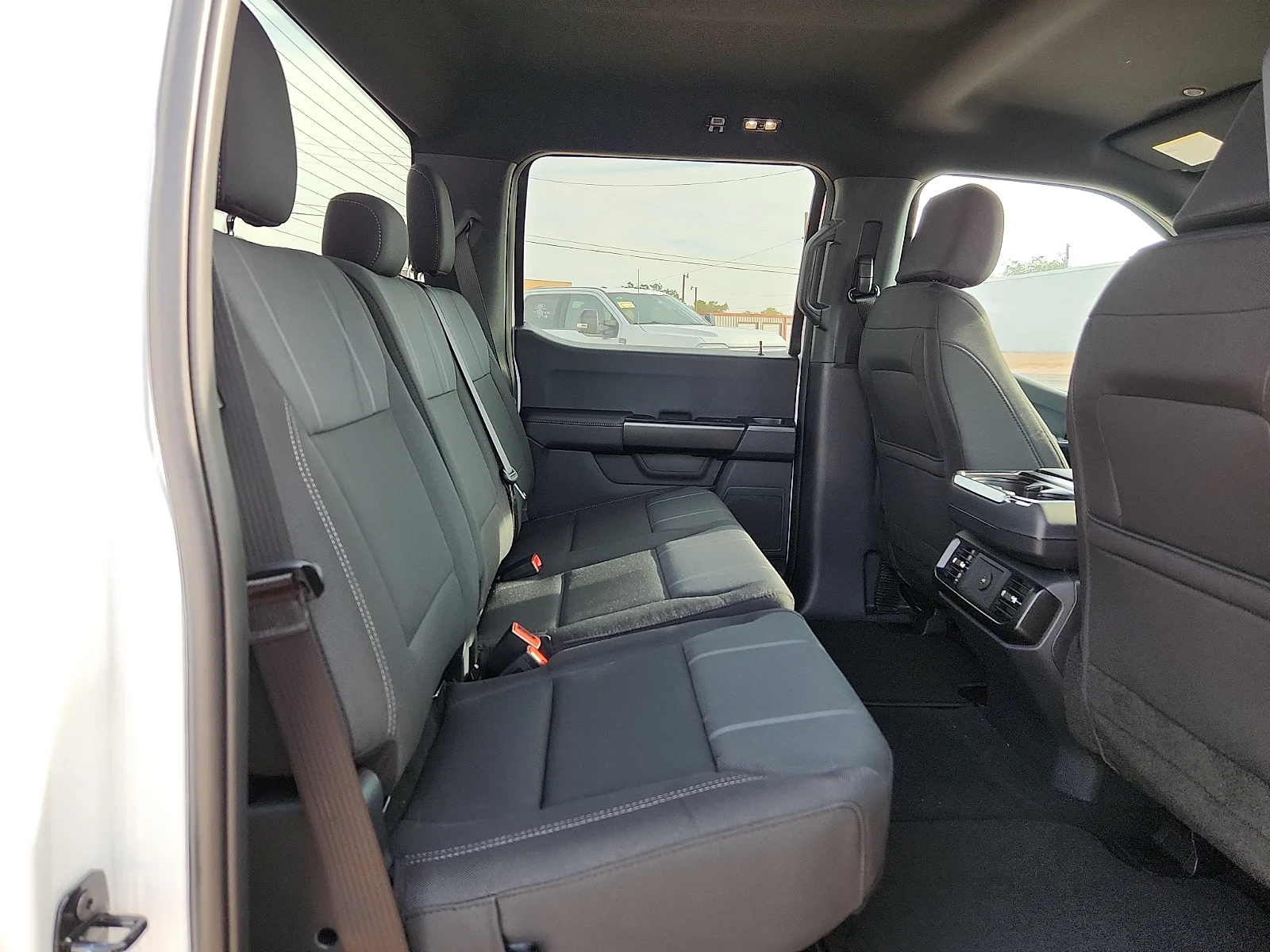 New 2026 Oxford White Ford STX image 19