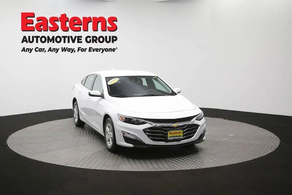 Used 2024 White Chevrolet LT image 50