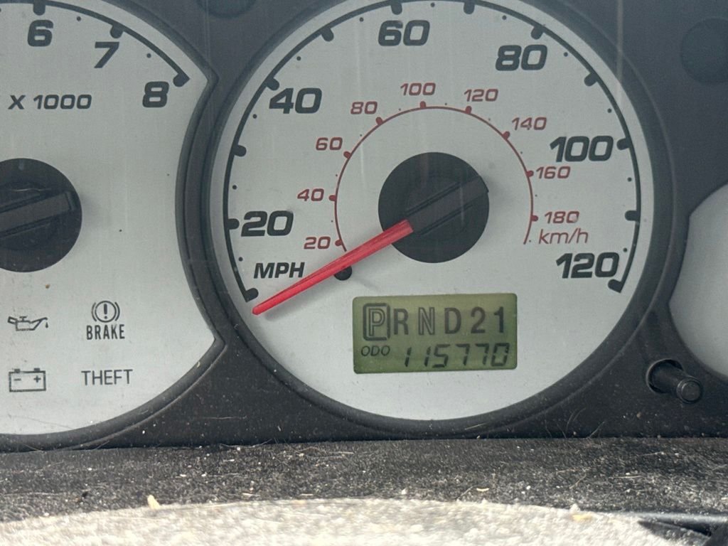Used 2003  Ford XLT image 6