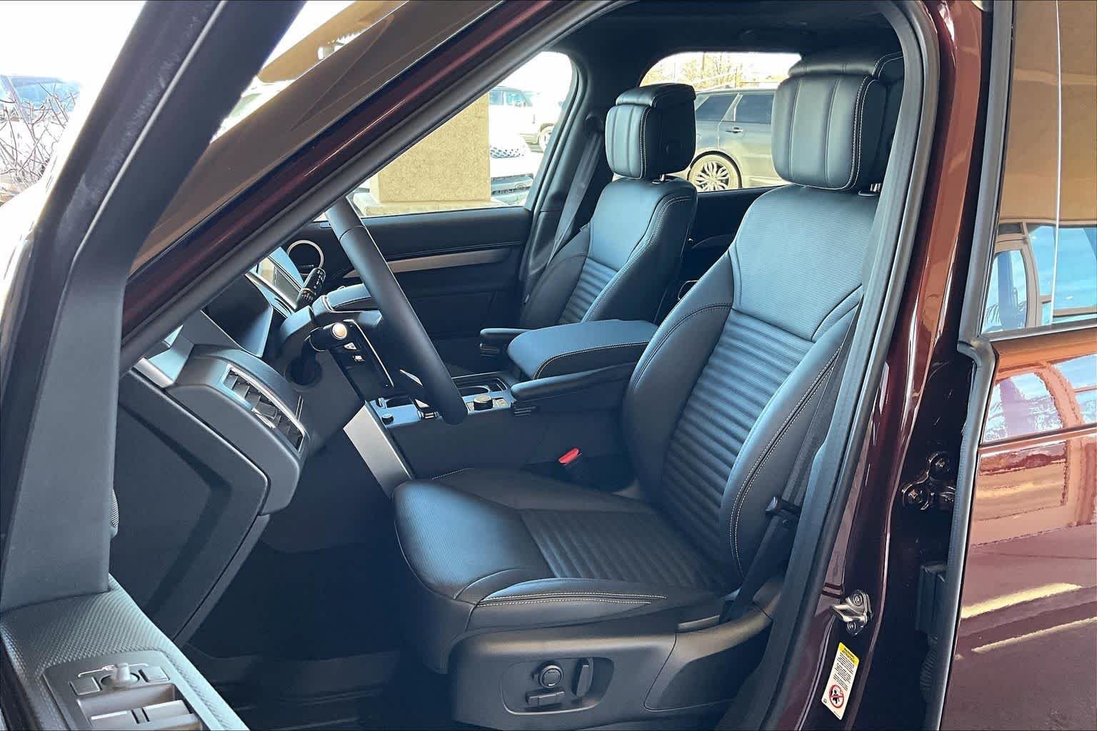 New 2026 Sedona Red Metallic Land Rover Gemini Edition image 9