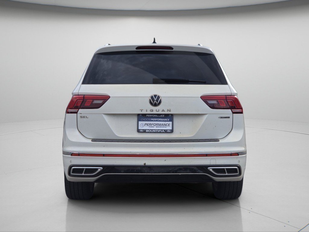 Certified Used 2022  Volkswagen 2.0T SEL R-Line image 26