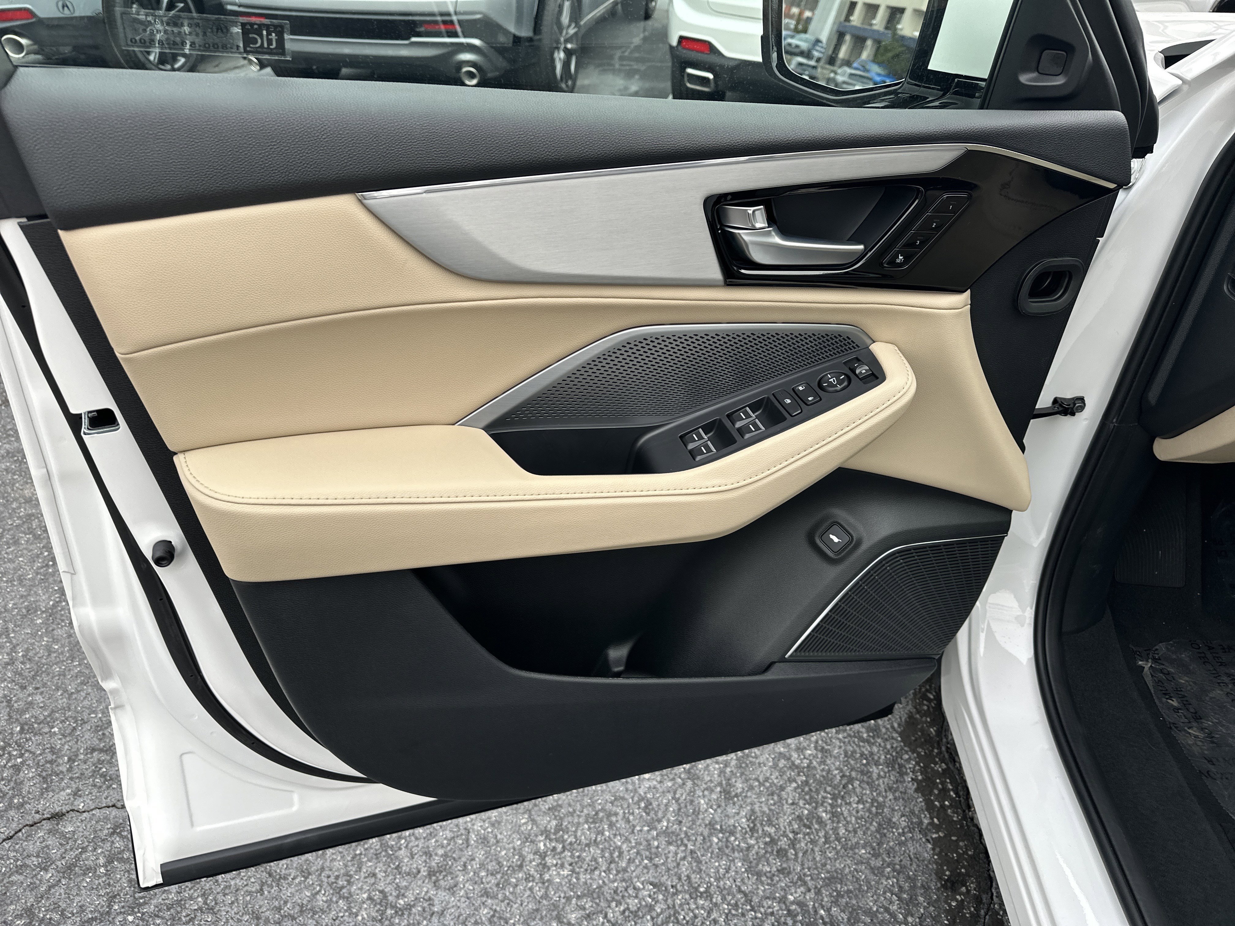 New 2026 Platinum White Pearl Acura  image 10