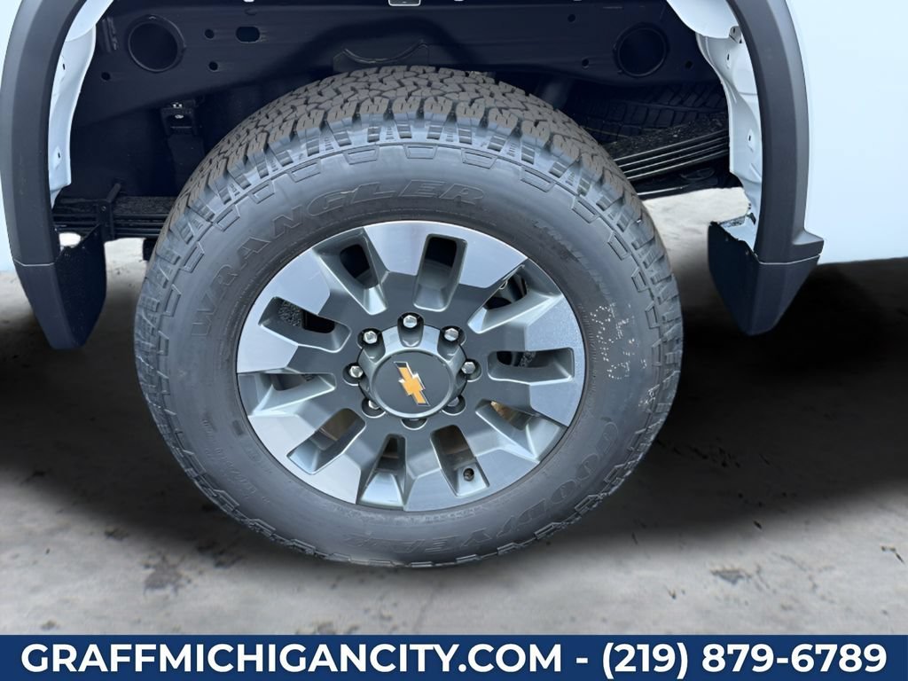 2026 Chevrolet Silverado 2500 HD Custom - Photo 33