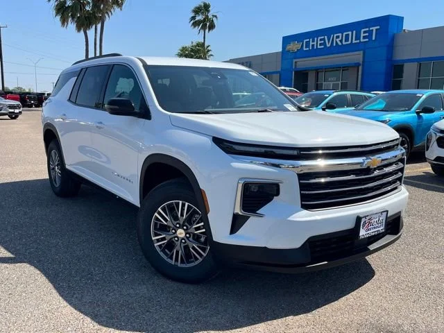 2025 Chevrolet Traverse LT