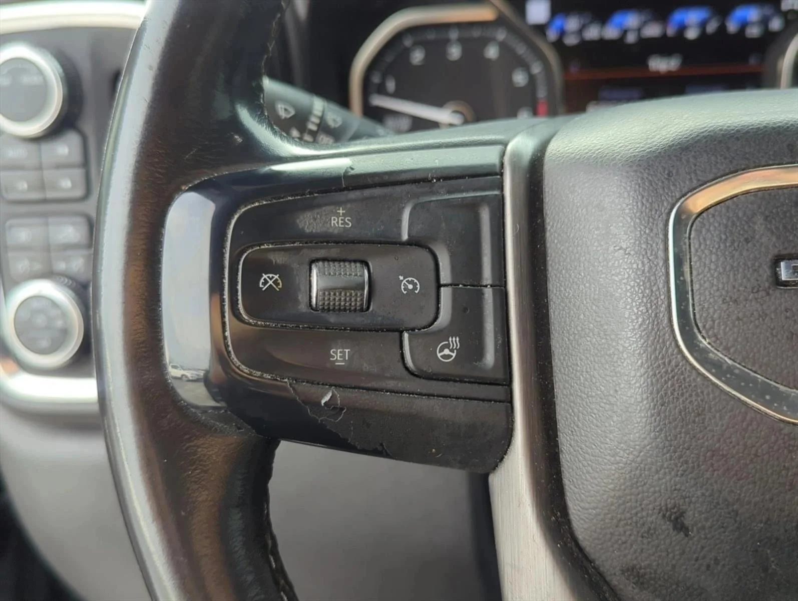 Used 2020 Satin Steel Metallic GMC Denali image 13