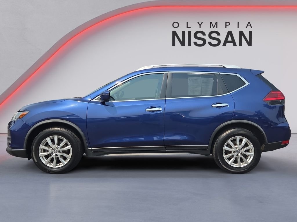 Used 2017 Blue Nissan SV image 3