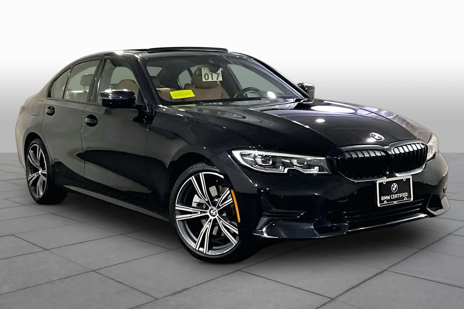 Used 2022 Black Sapphire Metallic BMW 330i xDrive image 2