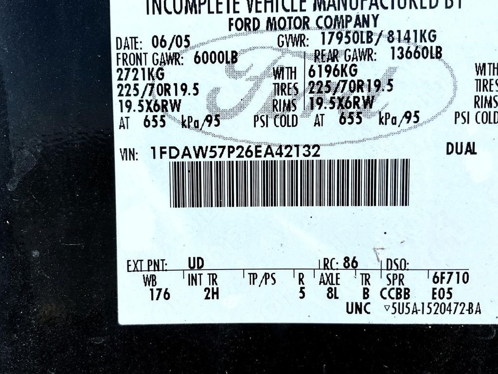 Used 2006 Black Ford XLT image 26