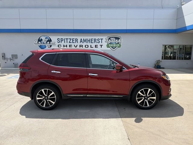 Used 2019 Red Nissan SL image 11
