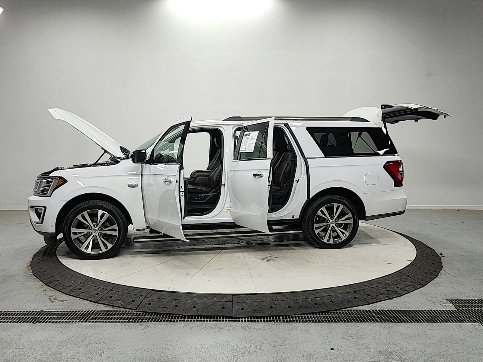 Used 2021 Oxford White Ford King Ranch image 12