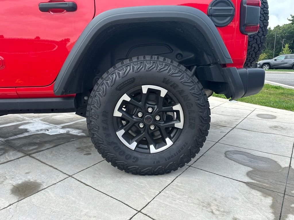 Used 2025 Red Jeep Rubicon image 8