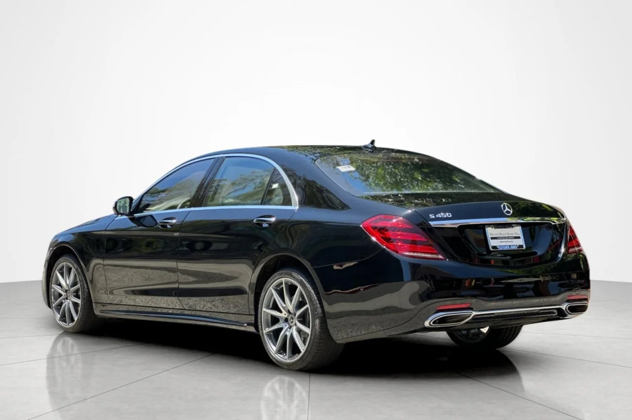 Used 2018 Black Mercedes-Benz S 450 image 3