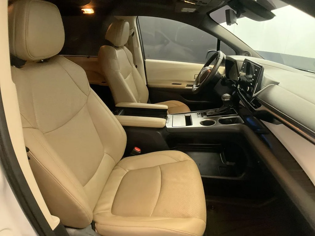 Used 2023 Wind Chill Pearl Toyota Limited image 26