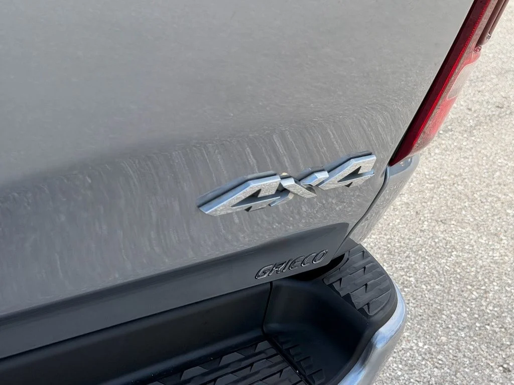 Used 2020 Silver Ram Limited image 17