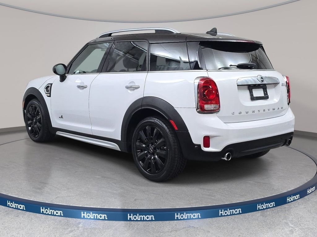 Used 2017 Light White MINI Base image 8