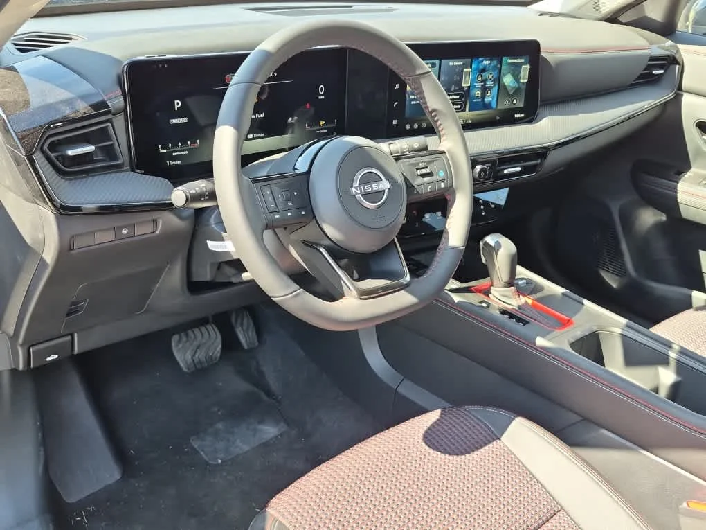 Used 2026 Super Black Nissan SR image 11