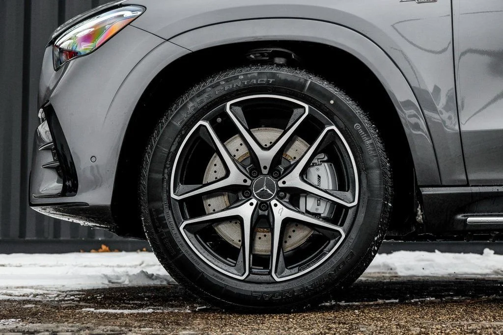 New 2026 Selenite Grey Metallic Mercedes-Benz GLE 53 AMG® image 42