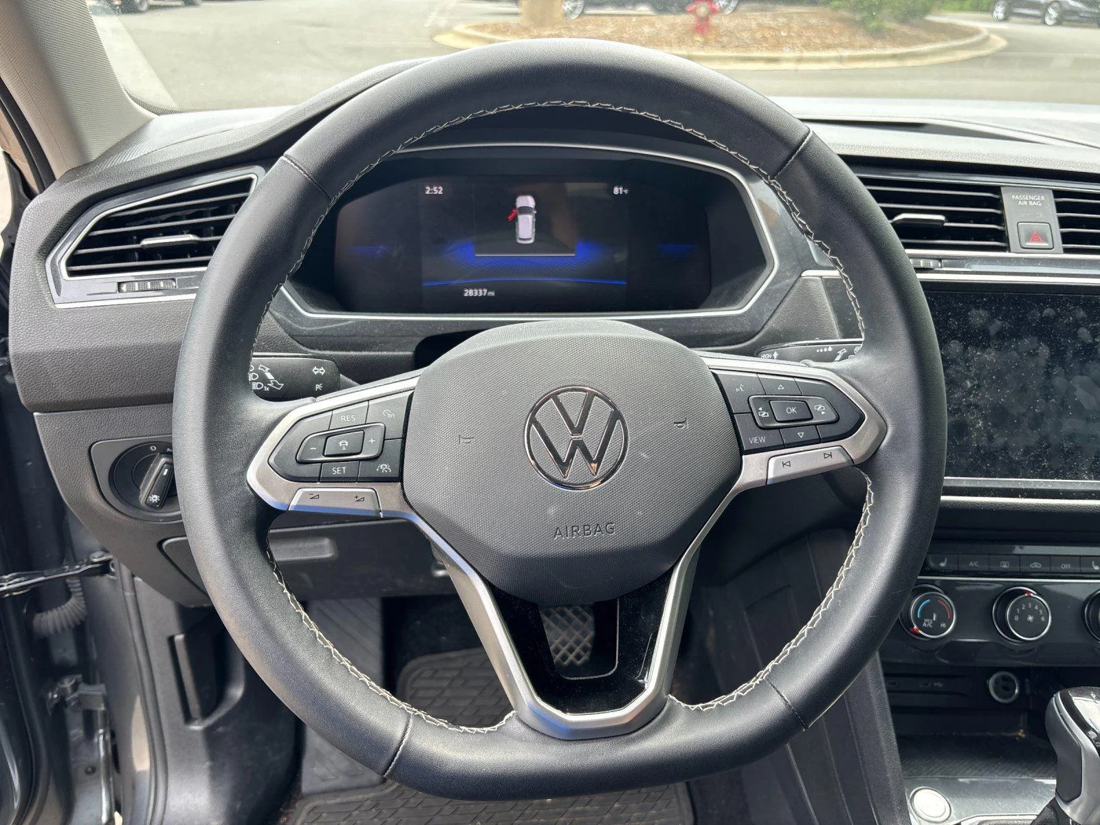 Used 2024 Platinum Gray Metallic Volkswagen S image 17