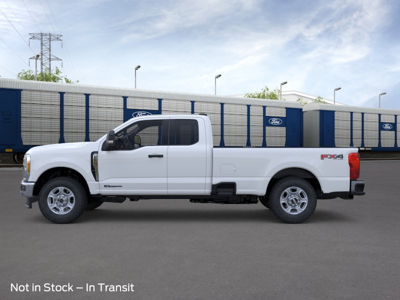 New 2026 Oxford White Ford F-250® XLT image 3