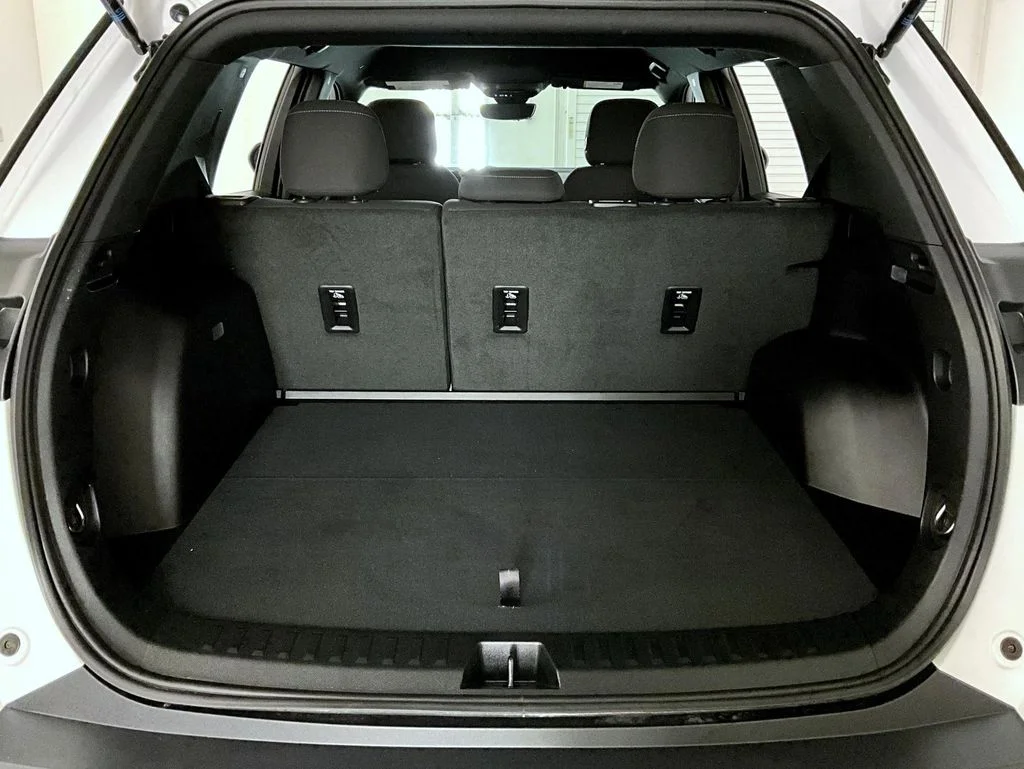 2026 Chevrolet Equinox LT - Photo 21