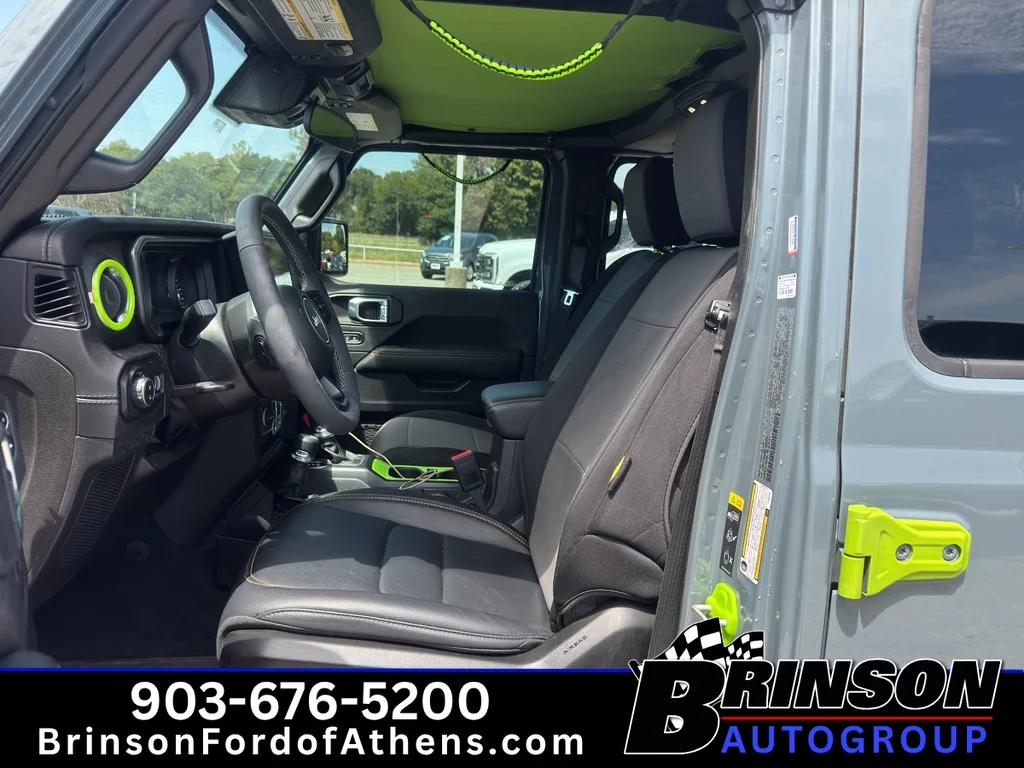 Used 2025 Anvil Clearcoat Jeep Texas Trail image 12