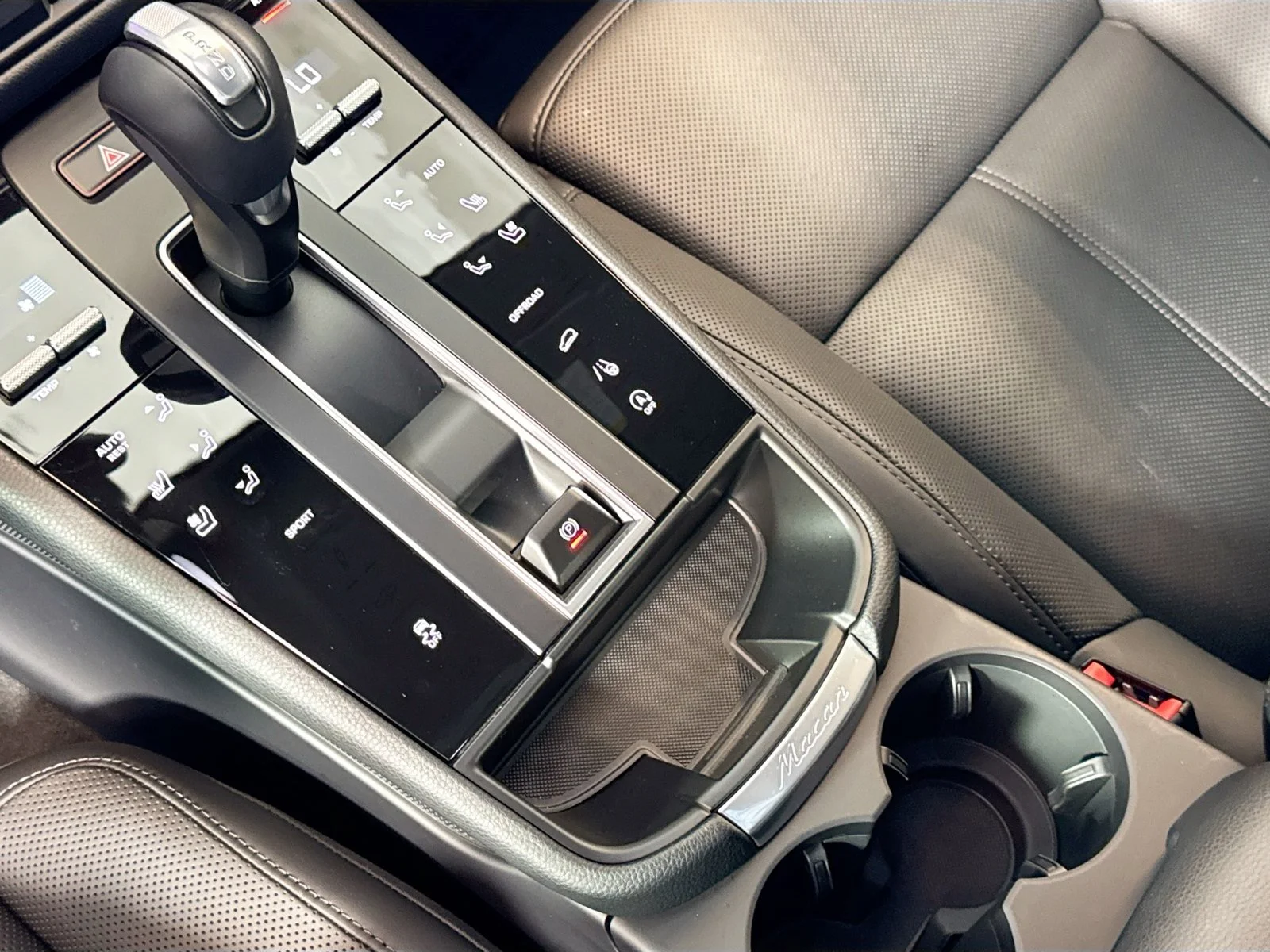 Certified Used 2026 White Porsche  image 19