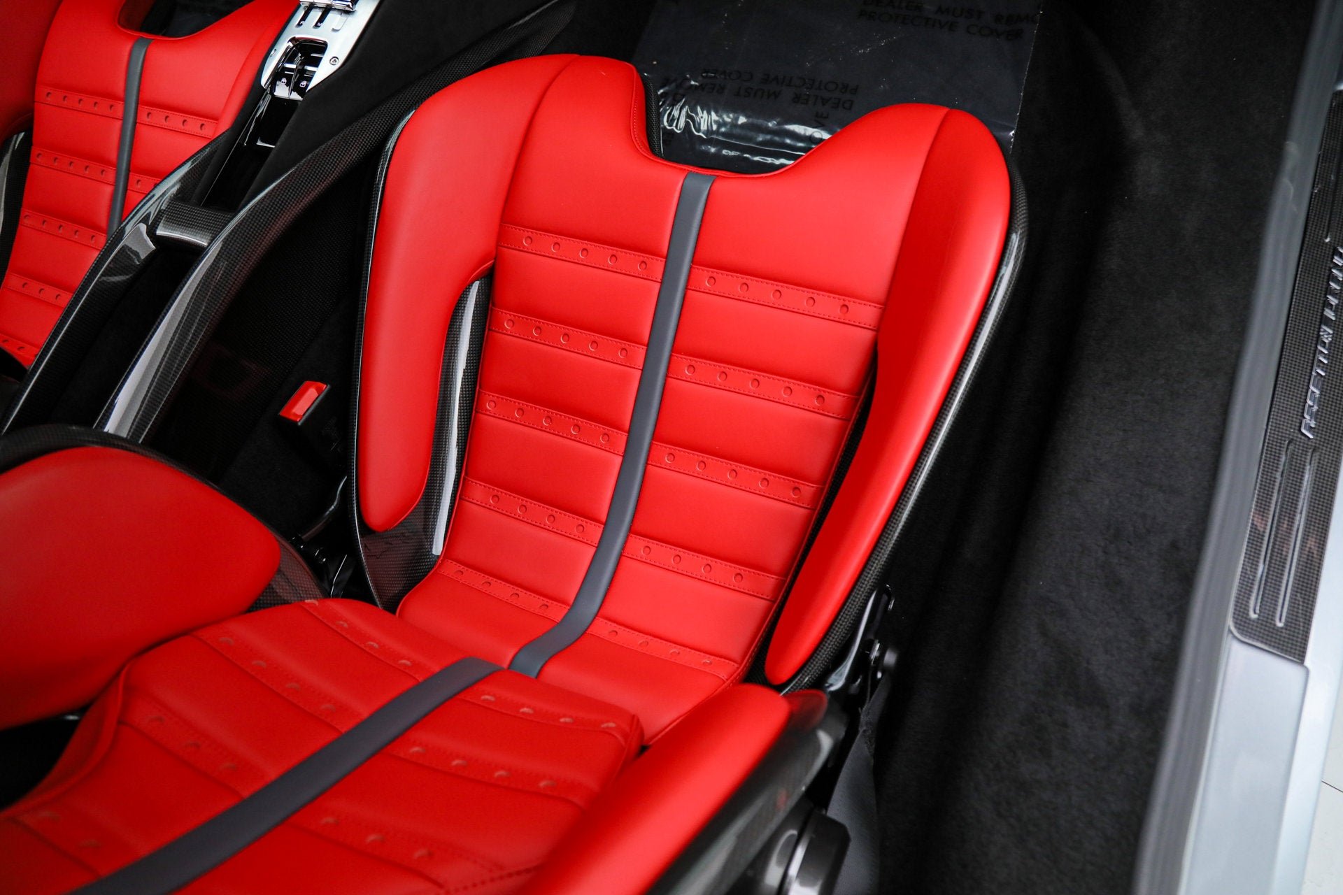 Certified Used 2022 Grigio Titanio Ferrari  image 25