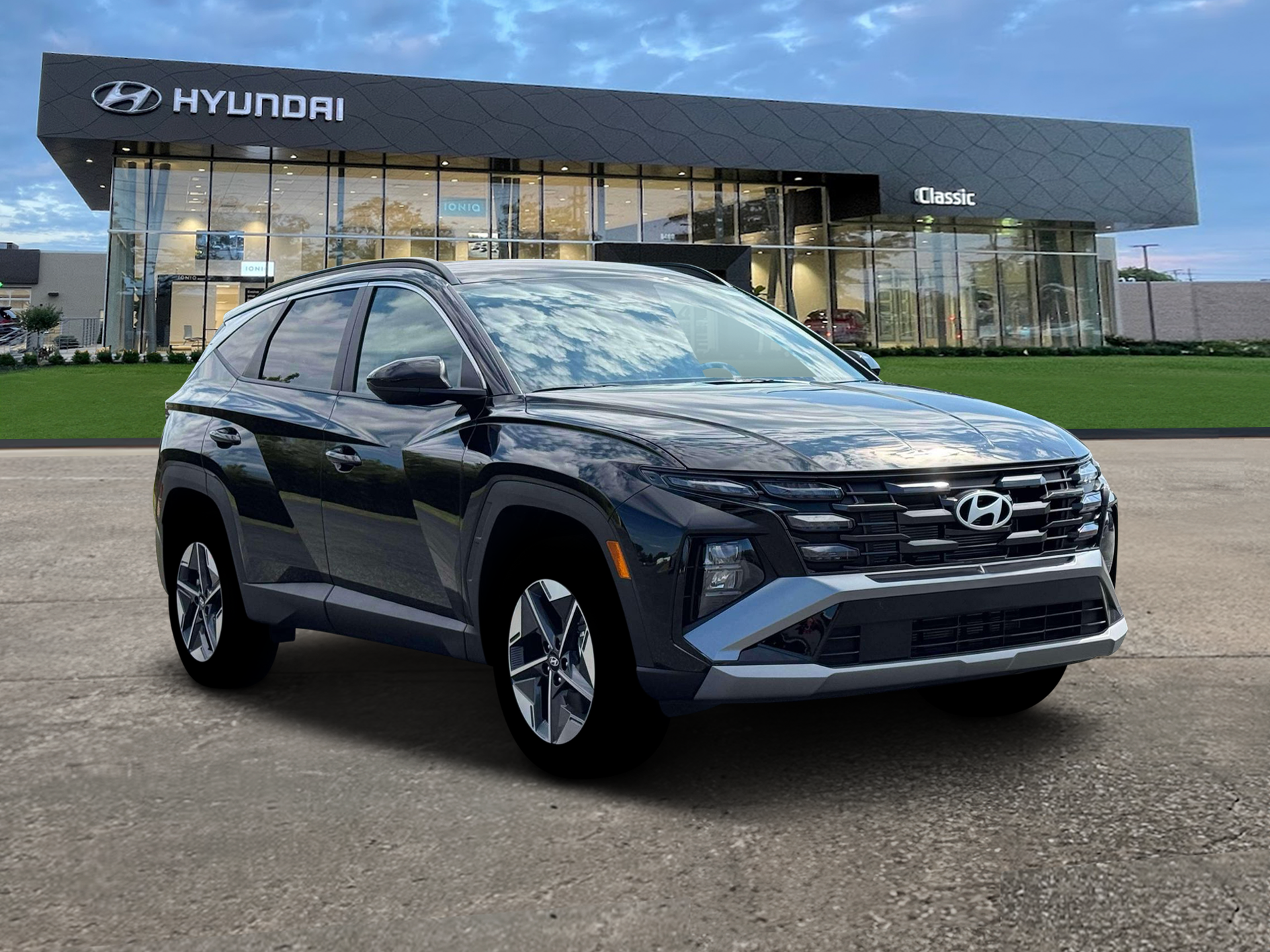 Used 2026 Phantom Black Pearl Hyundai SEL image 11