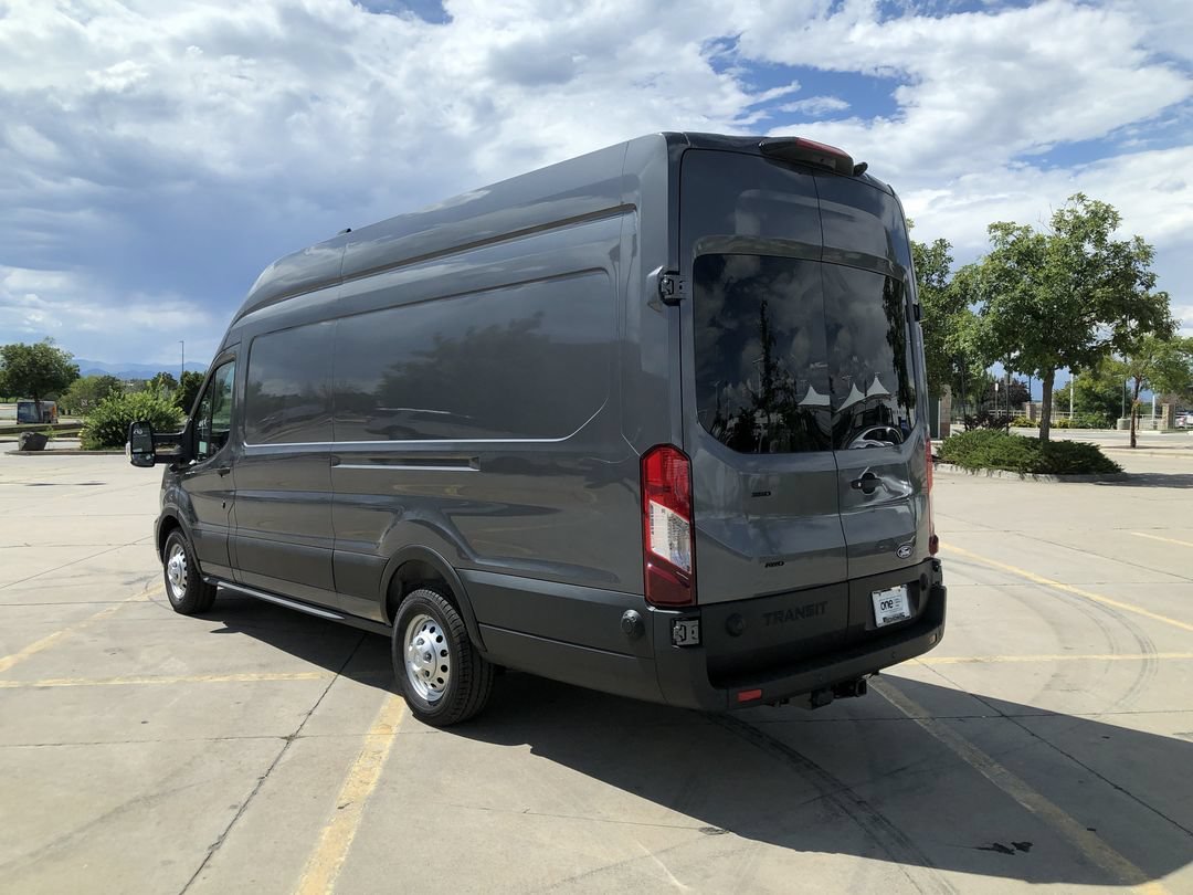 New 2027 Carbonized Gray Metallic Ford  image 6