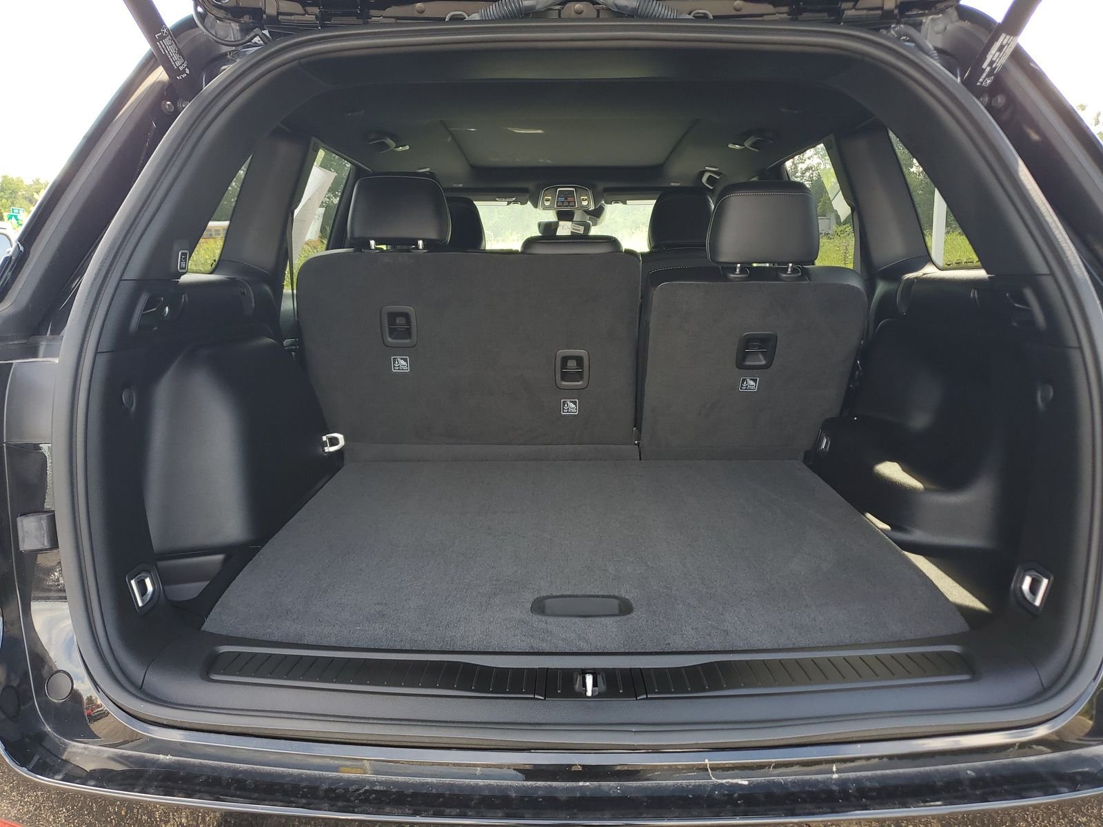 Used 2025 Black Jeep Limited image 23