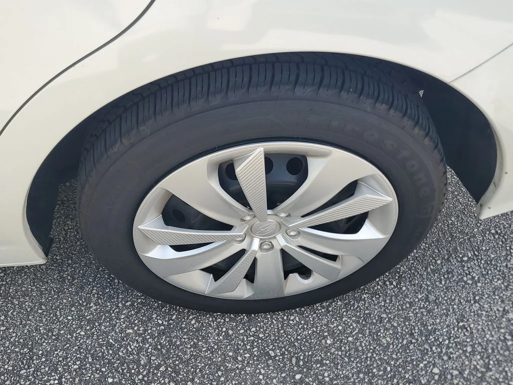 Used 2019 White Subaru 2.0i image 5