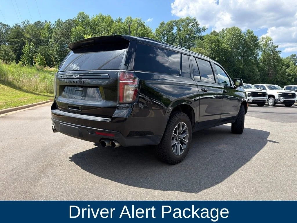 Used 2024 Black Chevrolet Z71 image 5