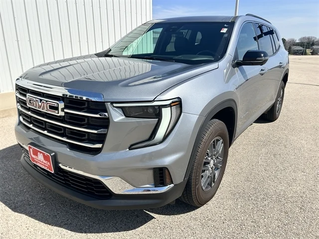 Used 2025 GRAY GMC AWD Elevation image 9