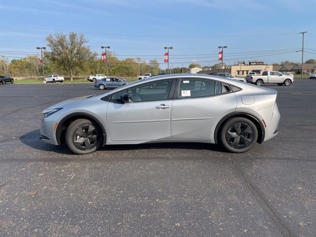 New 2026 Cutting Edge Toyota  SE image 2