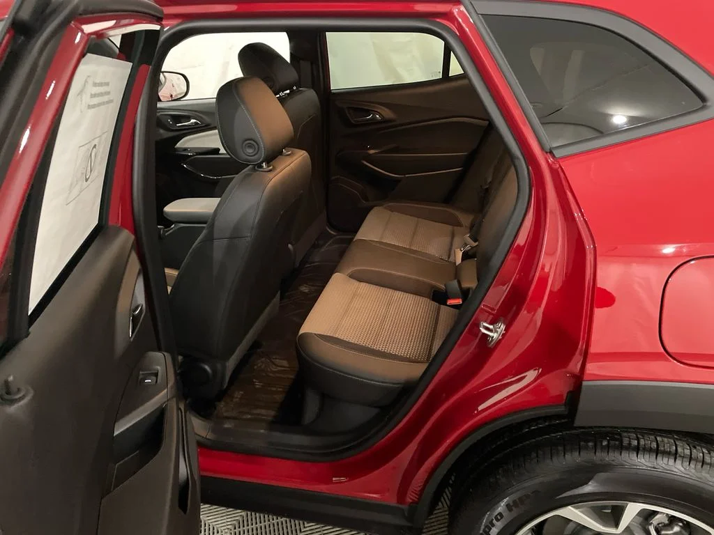 2026 Chevrolet Trax LT - Photo 27