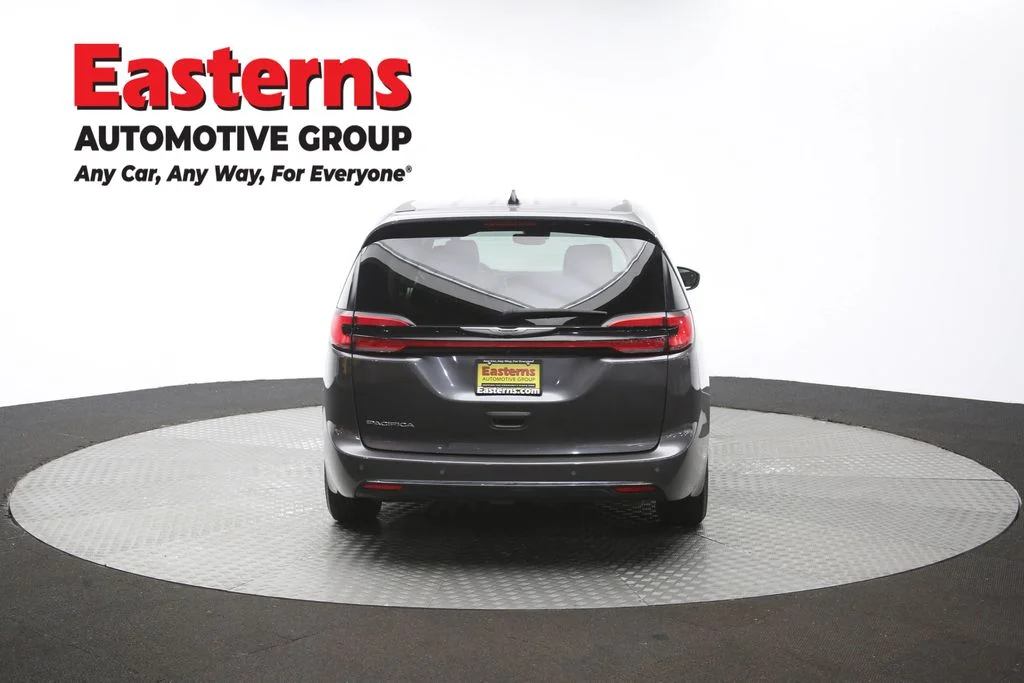 Used 2023 Gray Chrysler Touring L image 39