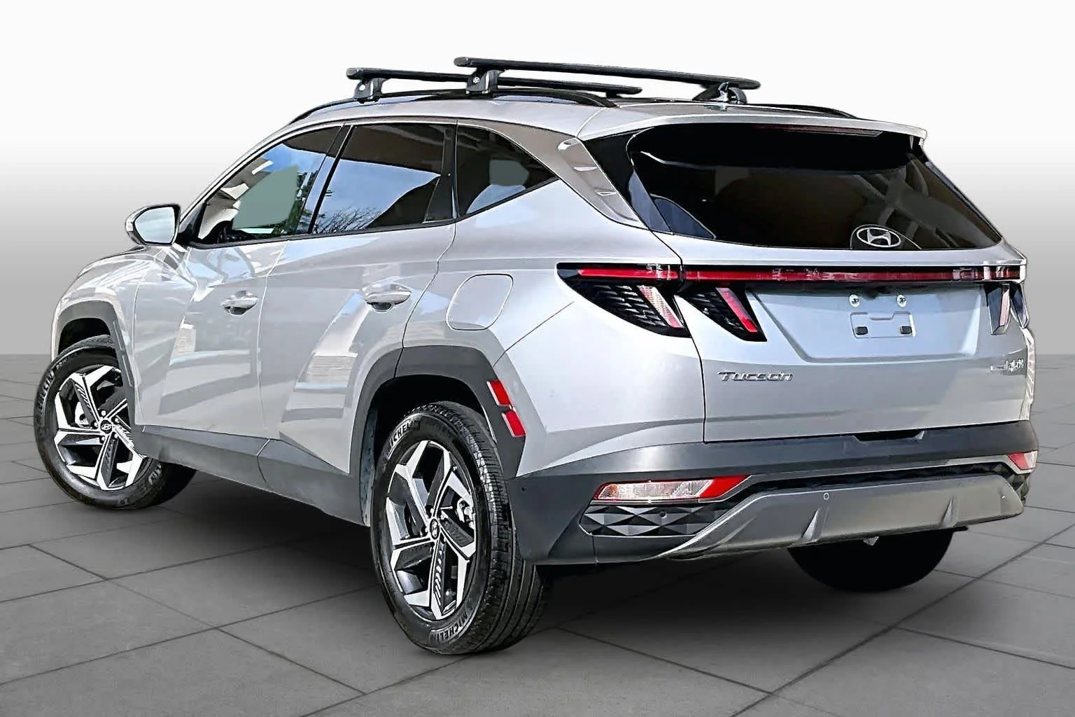 Used 2023 Shimmering Silver Hyundai Limited image 22