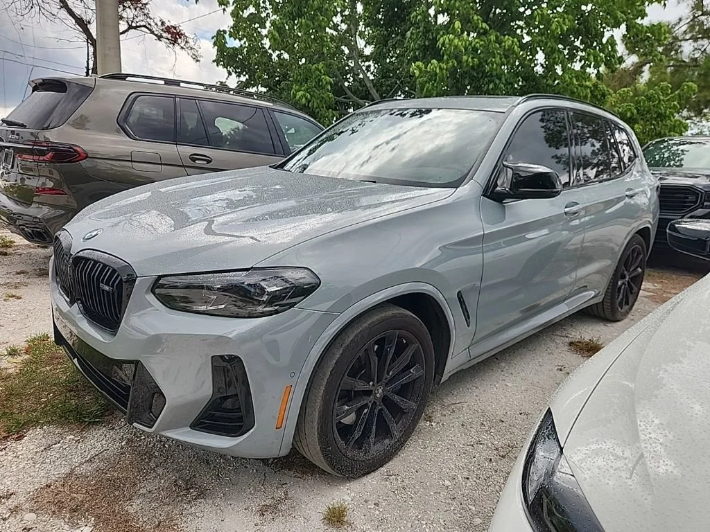2024 BMW X3 M40i's photo