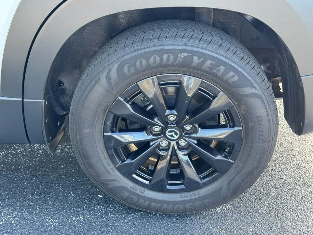 Used 2025 Light Gray Mazda Preferred image 11