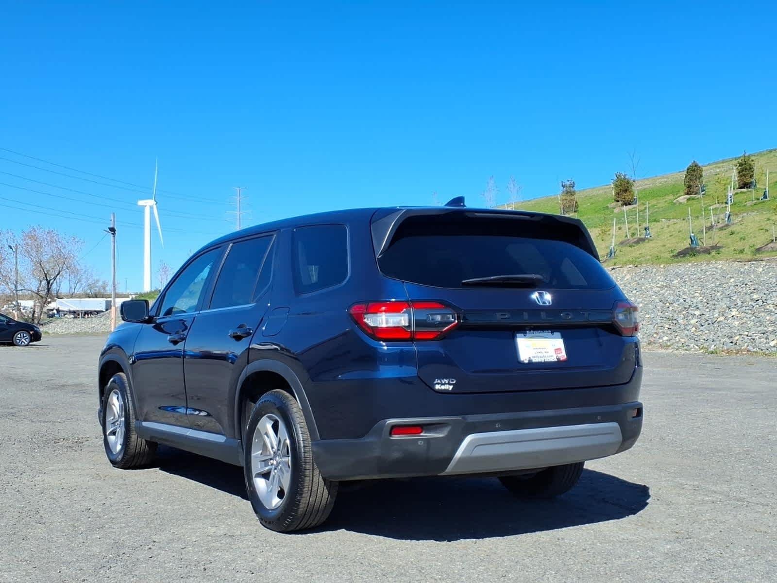 2025 Honda Pilot EX-L - Photo 6