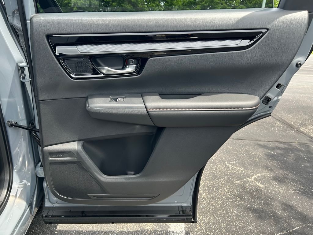 New 2026 Urban Gray Pearl Honda Sport Touring image 24