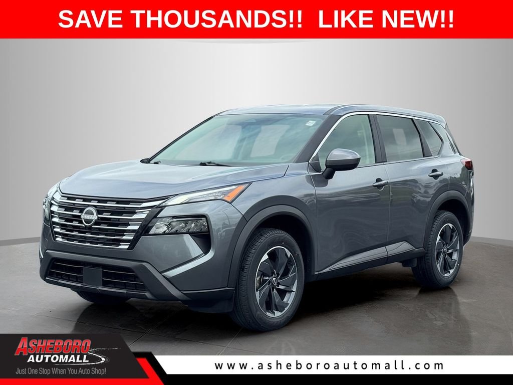 2025 Nissan Rogue SV FWD's photo