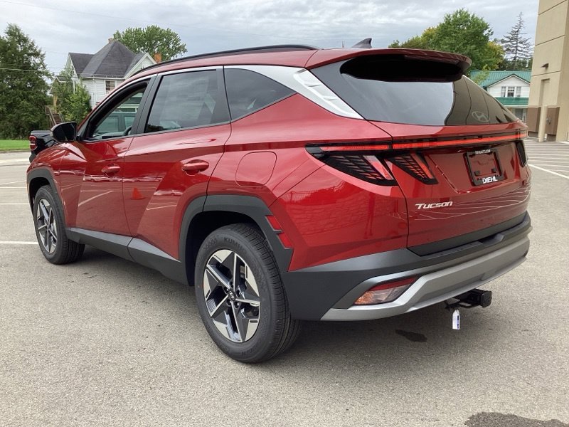 New 2026 Red Hyundai SEL Premium image 6